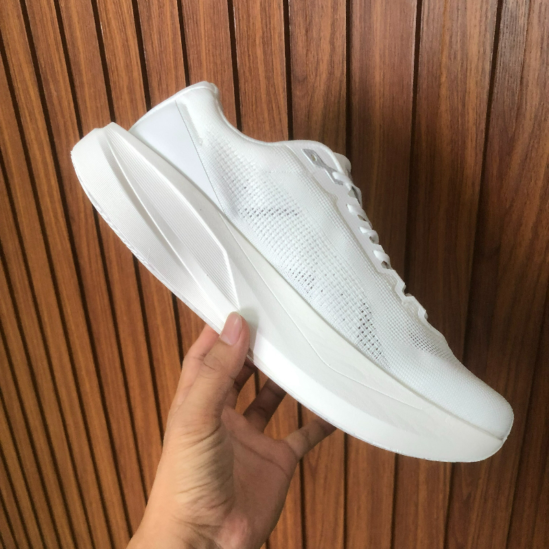 Professional Running Shoes Men – обзор и цена Outdoor Sport Flooring